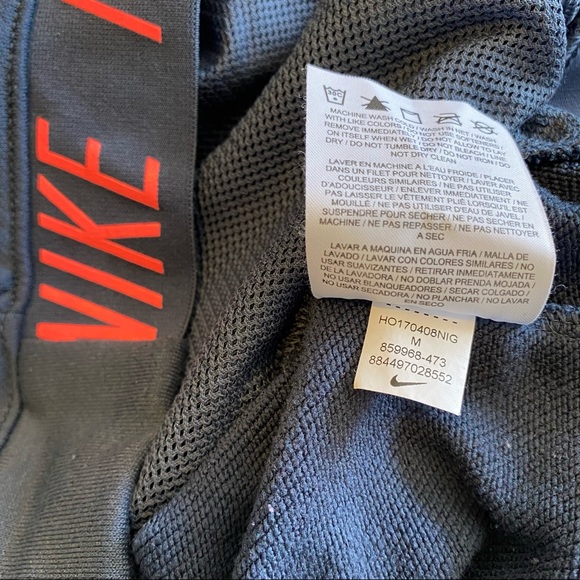 Nike Dri-Fit high neck long sleeve running shirt size medium - Picture 9 of 10